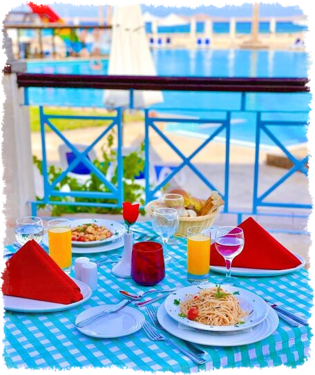 Ristorante sulla piscina Ristorante sulla piscina